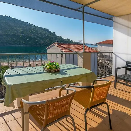 Appartement Adela *