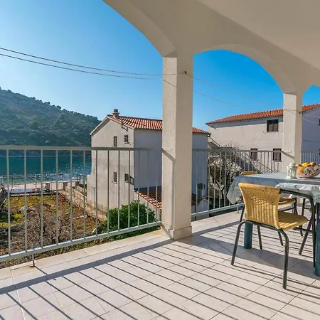 Apartamento Adela