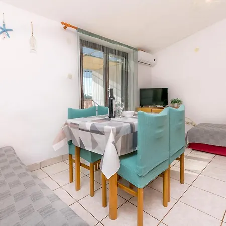 Adela Apartmán Rogoznica (Sibenik-Knin)