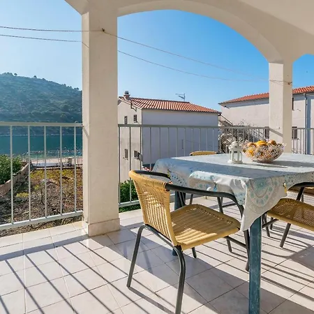 Apartmán Adela Rogoznica (Sibenik-Knin)