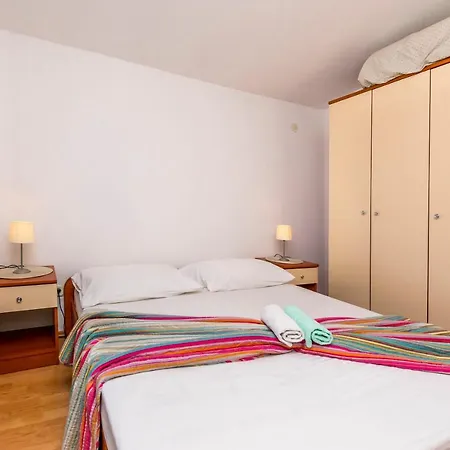 Adela Apartamento *